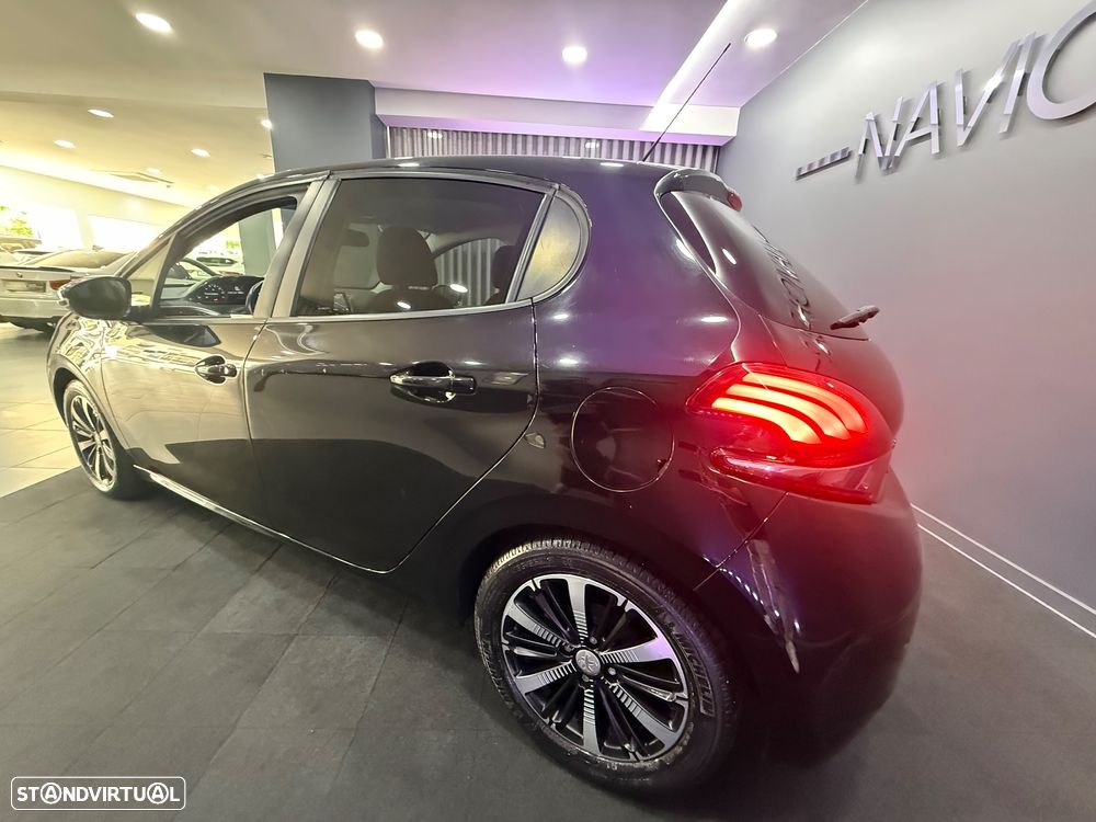 Peugeot 208 PureTech 82 Start & Stop Style - 10