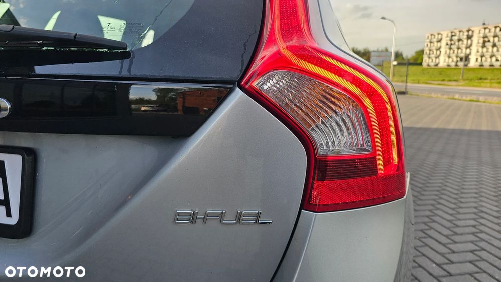 Volvo V60 T5 Kinetic - 9