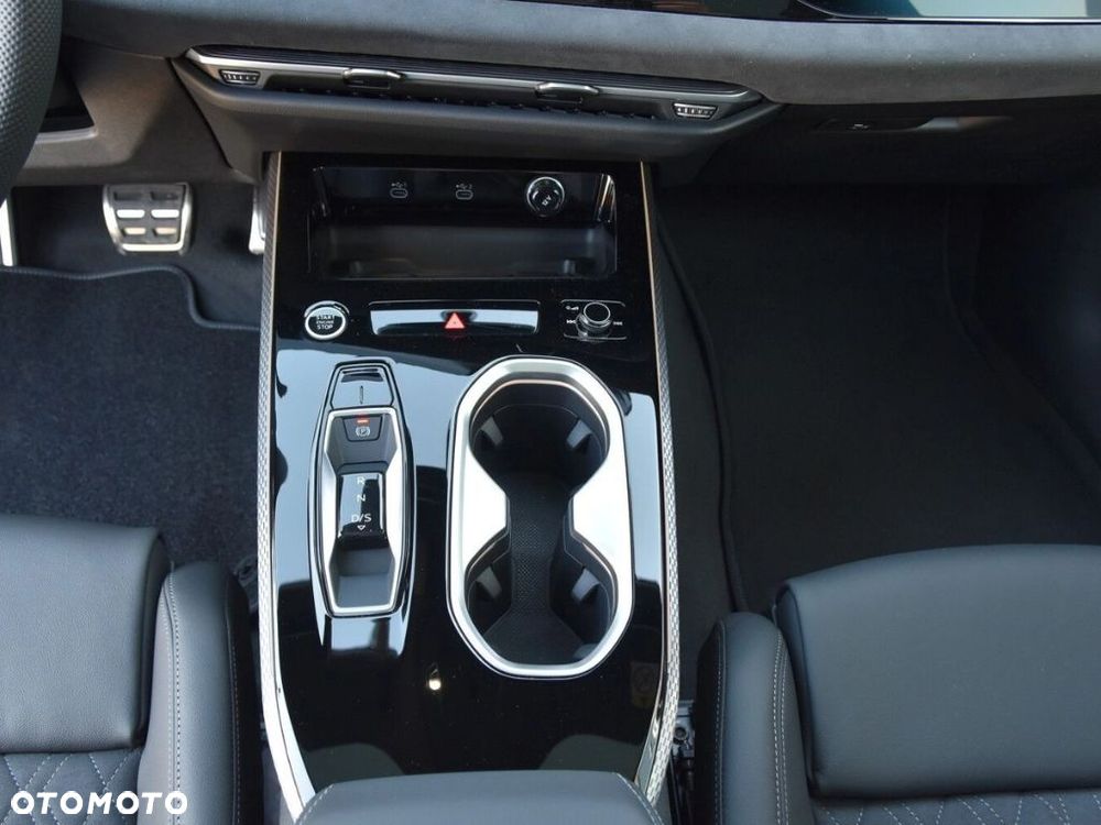 Audi A6 Avant TDI mHEV Quattro S tronic - 13