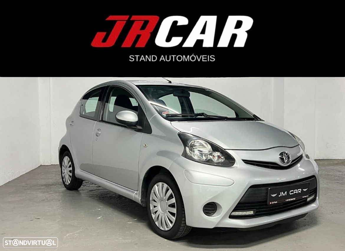 Toyota Aygo 1.0 Plus Sport Pack - 3