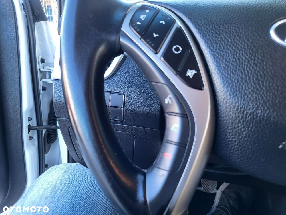 Hyundai i30 - 33