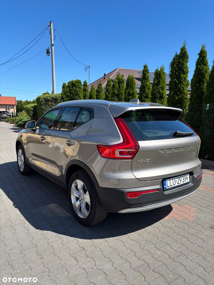 Volvo XC 40 T3 Momentum Core - 3