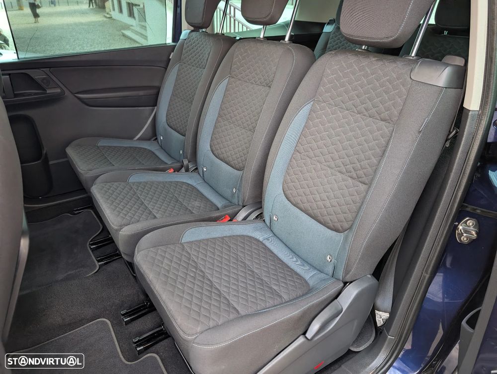 VW Sharan 2.0 TDI Blue Confortline DSG - 14