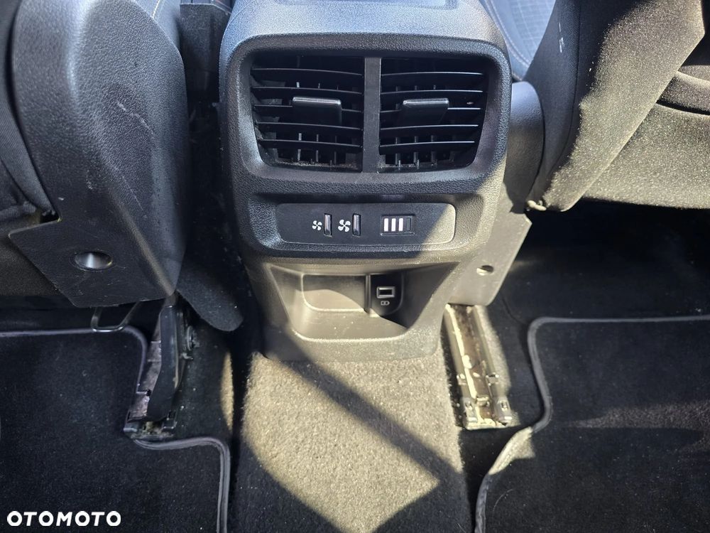 Peugeot Rifter Long 1.2 PureTech GT Line S&S - 11