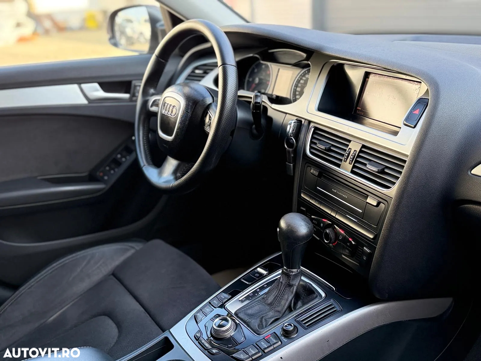 Audi A4 2.0 TDI Multitronic Avant - 15