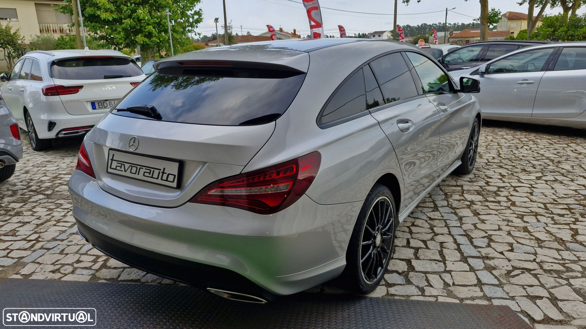 Mercedes-Benz CLA 180 d Shooting Brake Urban - 7