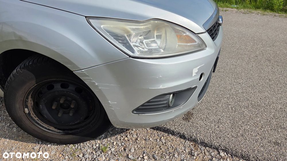 Ford Focus 1.6 Trend EU5 - 6