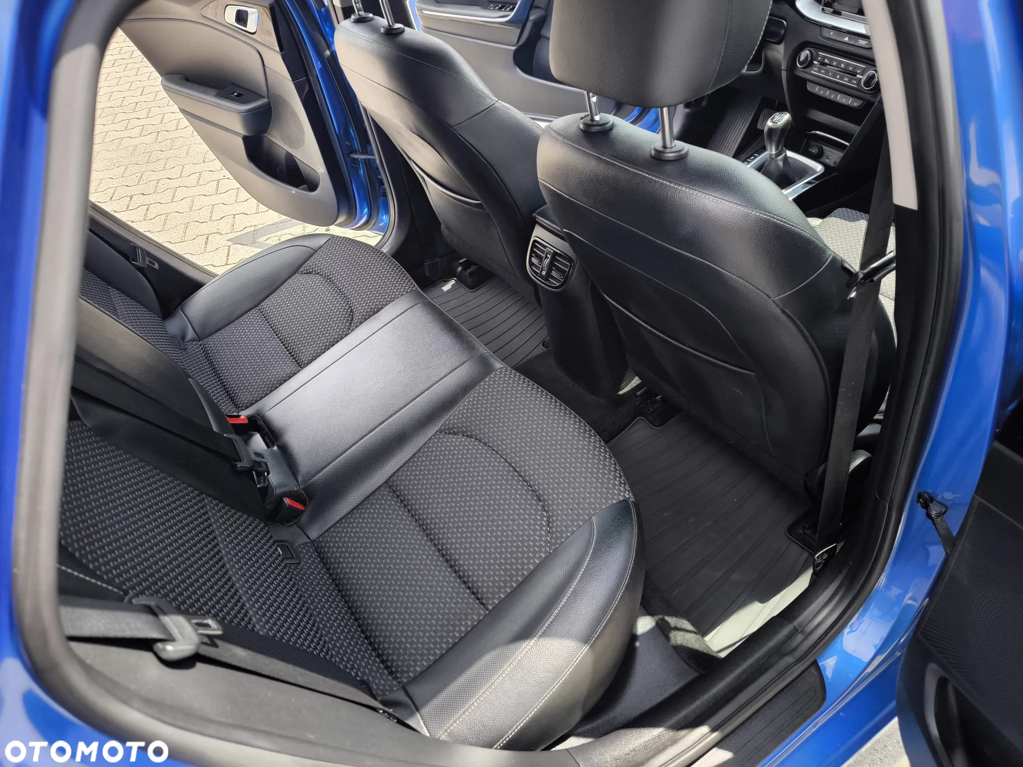 Kia Ceed 1.0 T-GDI L Business Line Plus - 14