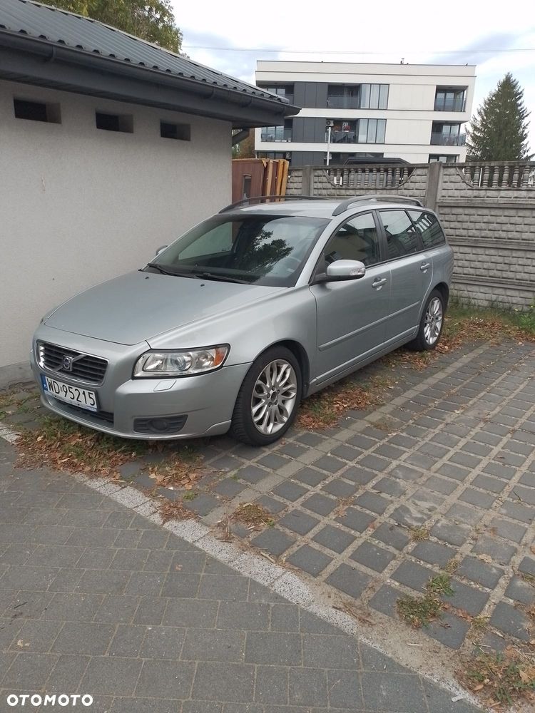 Volvo V50