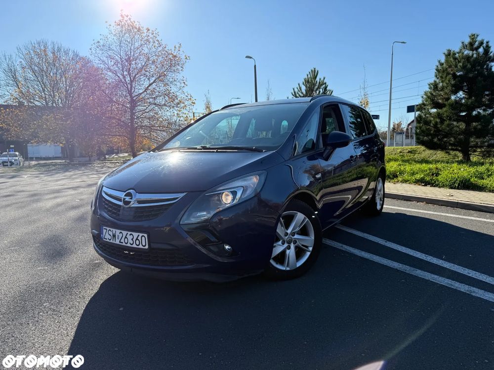 Opel Zafira - 2
