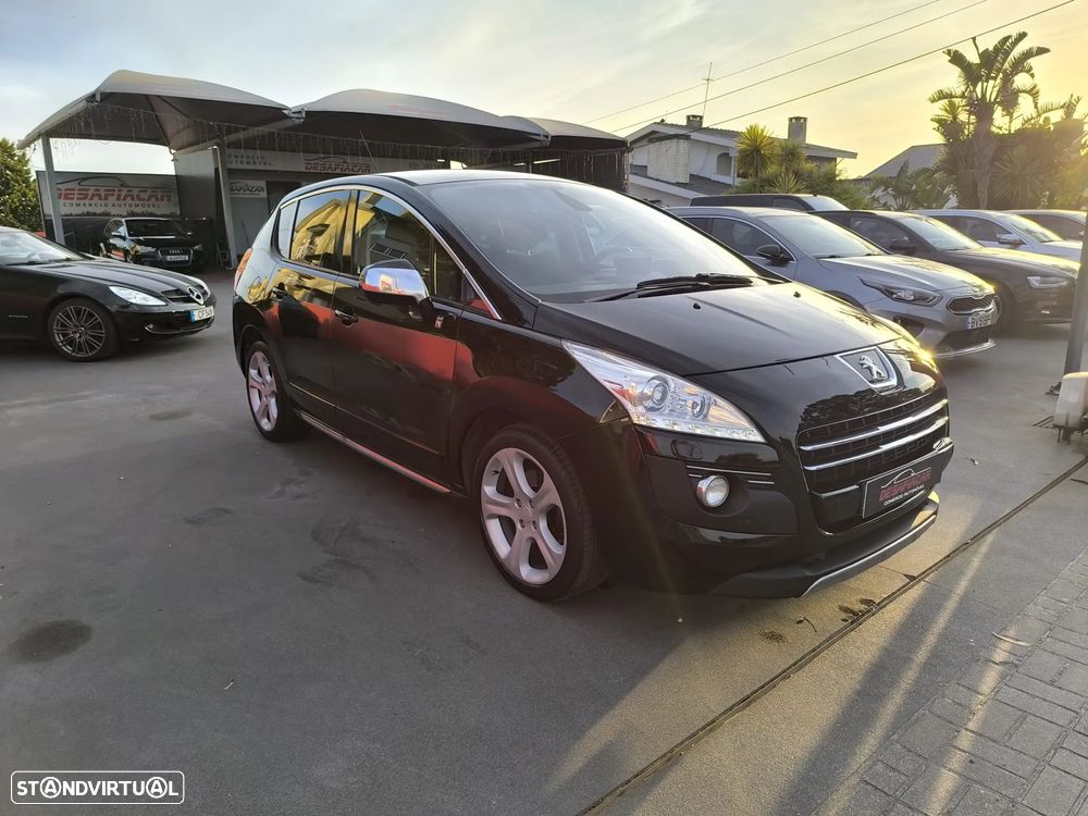 Peugeot 3008 2.0 HDi Hybrid4 - 4