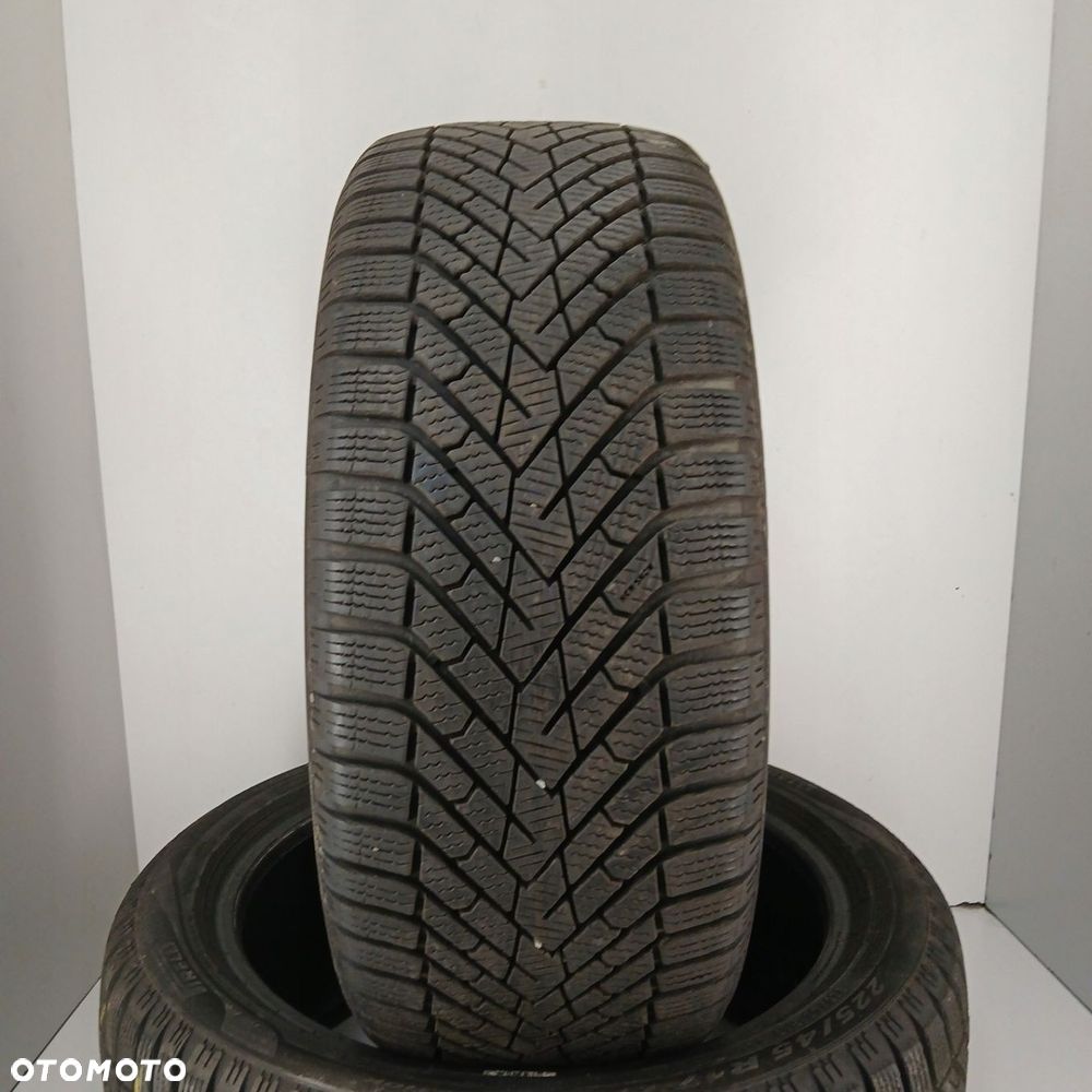 2x 225/45R17 opony zimowe Pirelli Cinturato Winter 2 7mm 2023r 87440 - 2