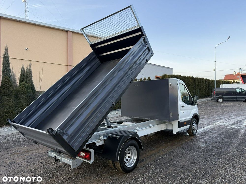 Ford Transit - 18