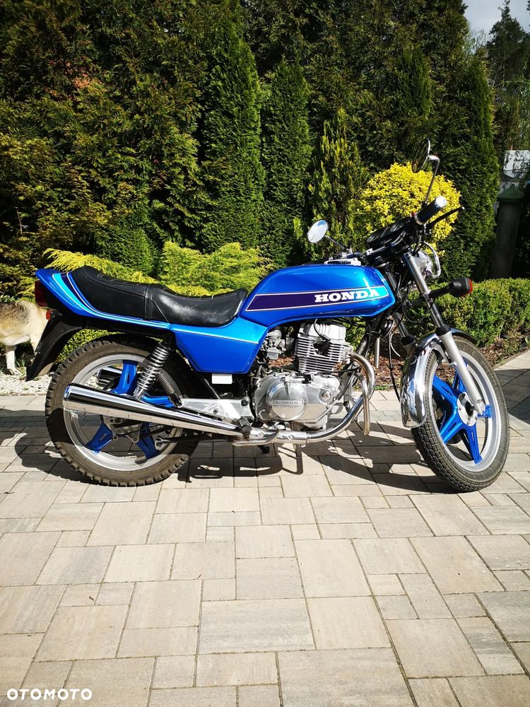 Honda CB - 7