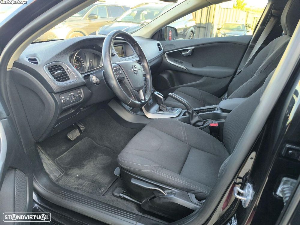 Volvo V40 2.0 D2 Inscription Geartronic - 8