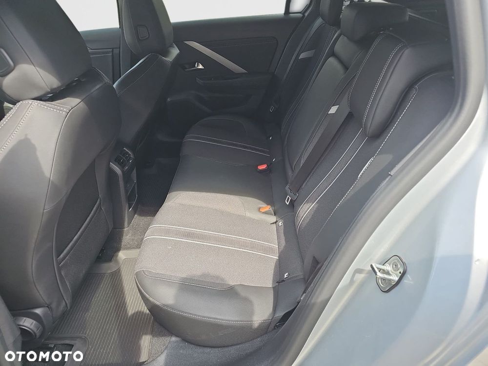 Opel Astra - 23