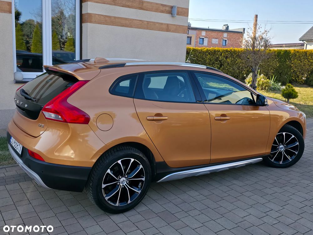 Volvo V40 Cross Country D3 Momentum - 7