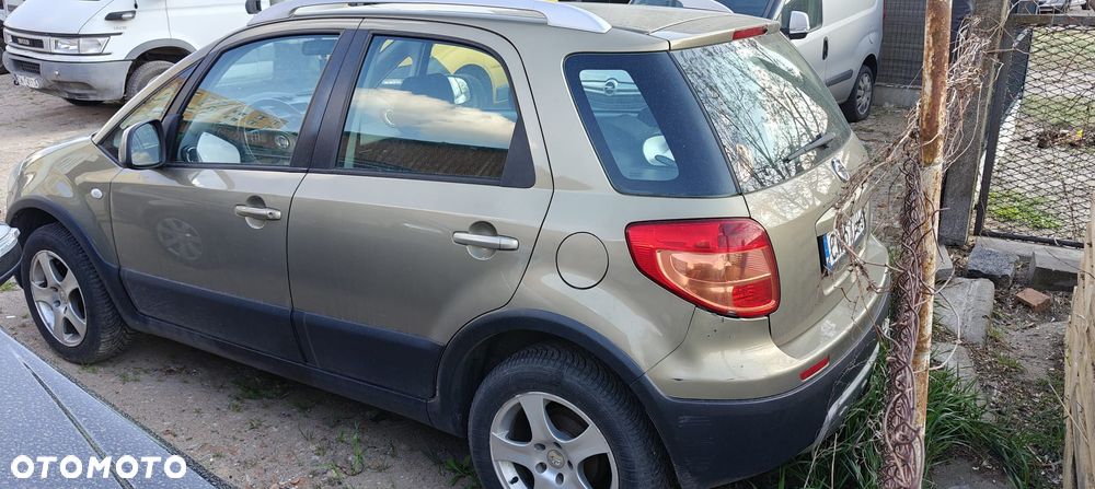 Fiat Sedici 1.6 16V 4x4 Emotion - 2