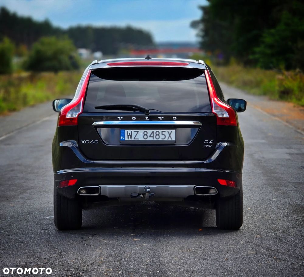 Volvo XC 60 D4 AWD Momentum - 9