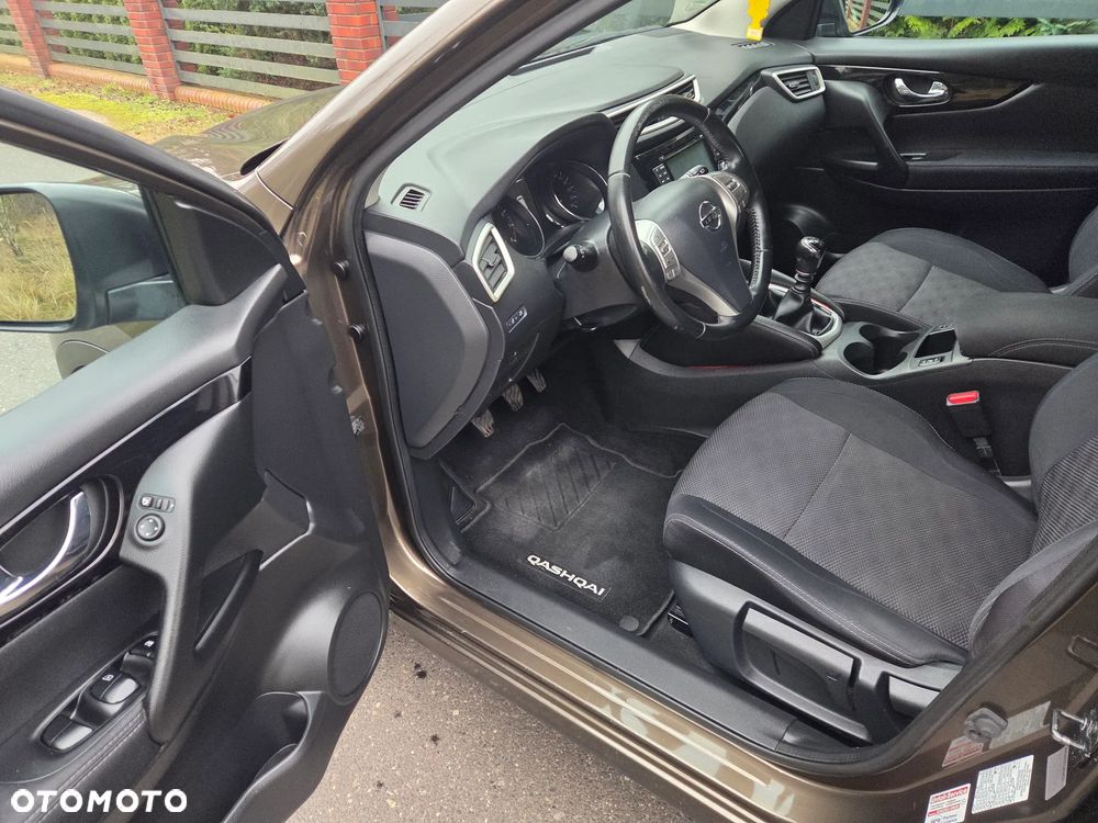 Nissan Qashqai 1.2 DIG-T Tekna - 10