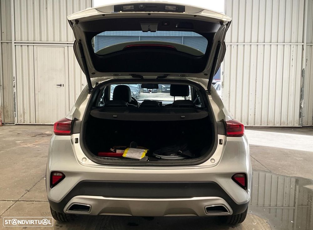 Kia XCeed 1.6 GDi PHEV First Edition - 57