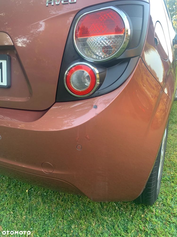 Chevrolet Aveo 1.6 LTZ - 9