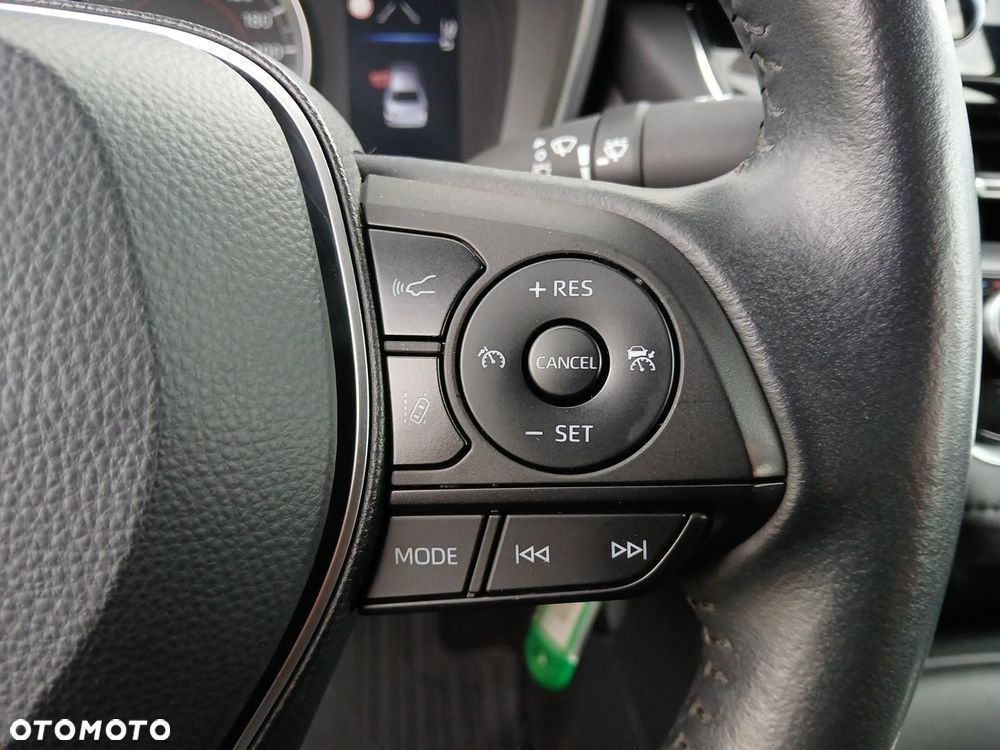 Toyota Corolla - 28