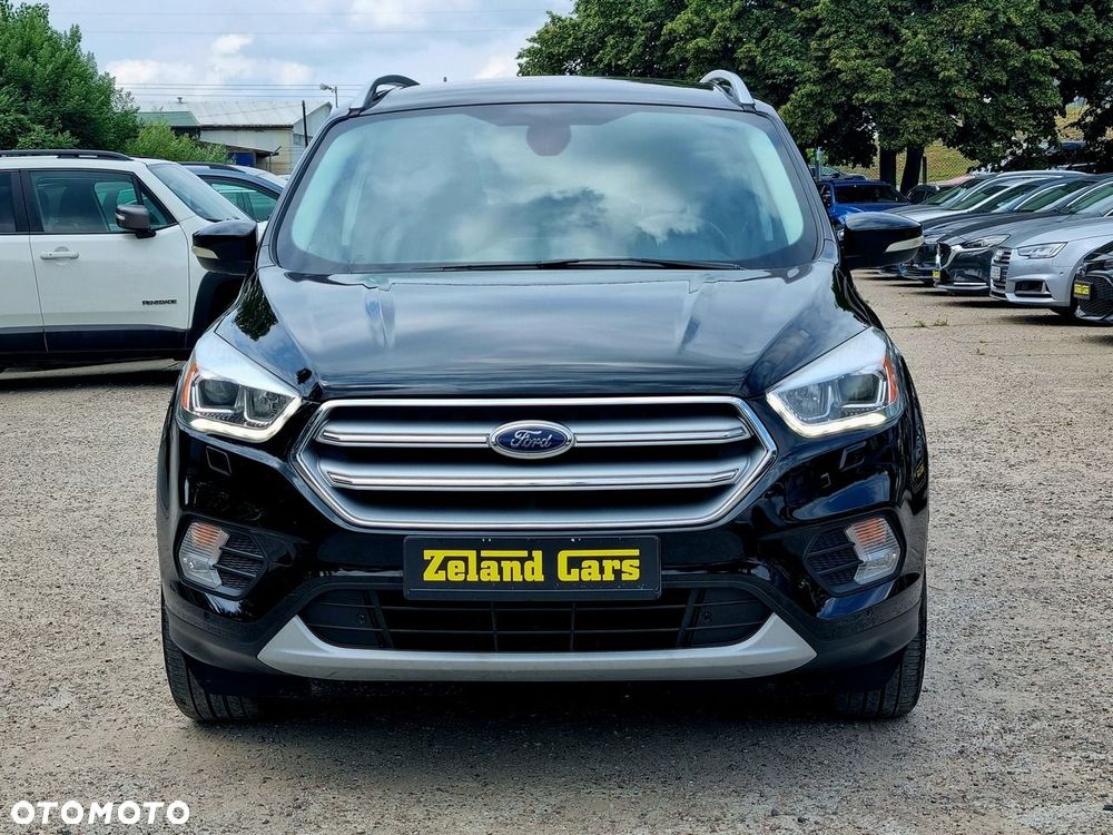 Ford Kuga 1.5 EcoBoost 2x4 Titanium - 2