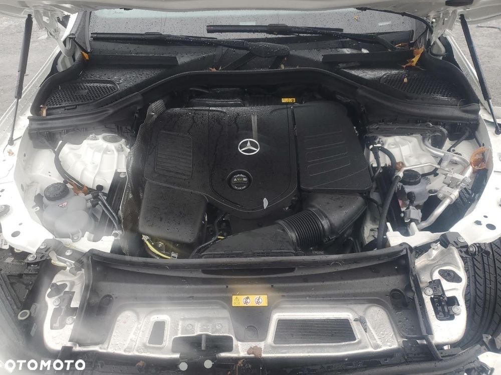 Mercedes-Benz GLC 300 4Matic 9G-TRONIC Avantgarde Advanced - 12