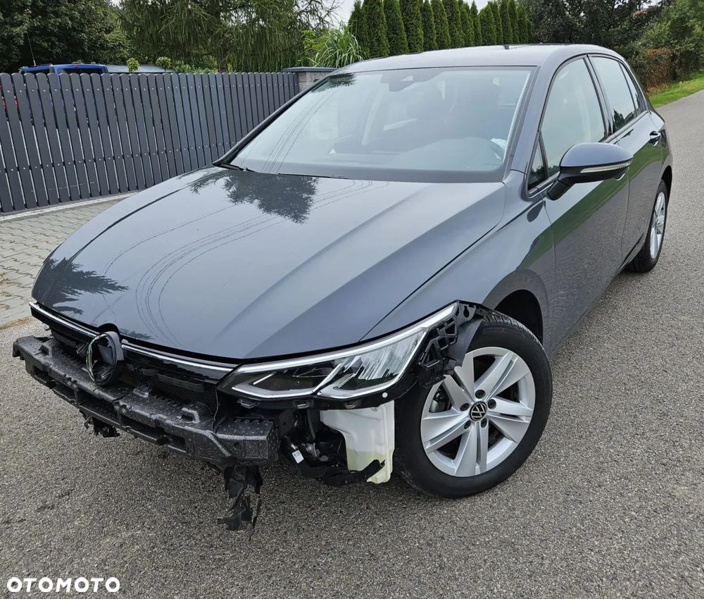 Volkswagen Golf VIII 2.0 TDI Life DSG - 2