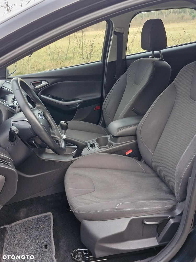 Ford Focus 1.6 TDCi Titanium - 32