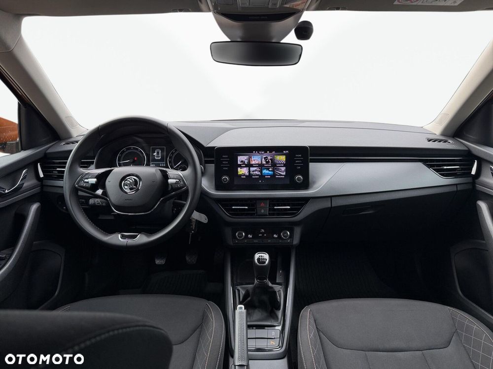 Skoda Kamiq 1.0 TSI Ambition - 33