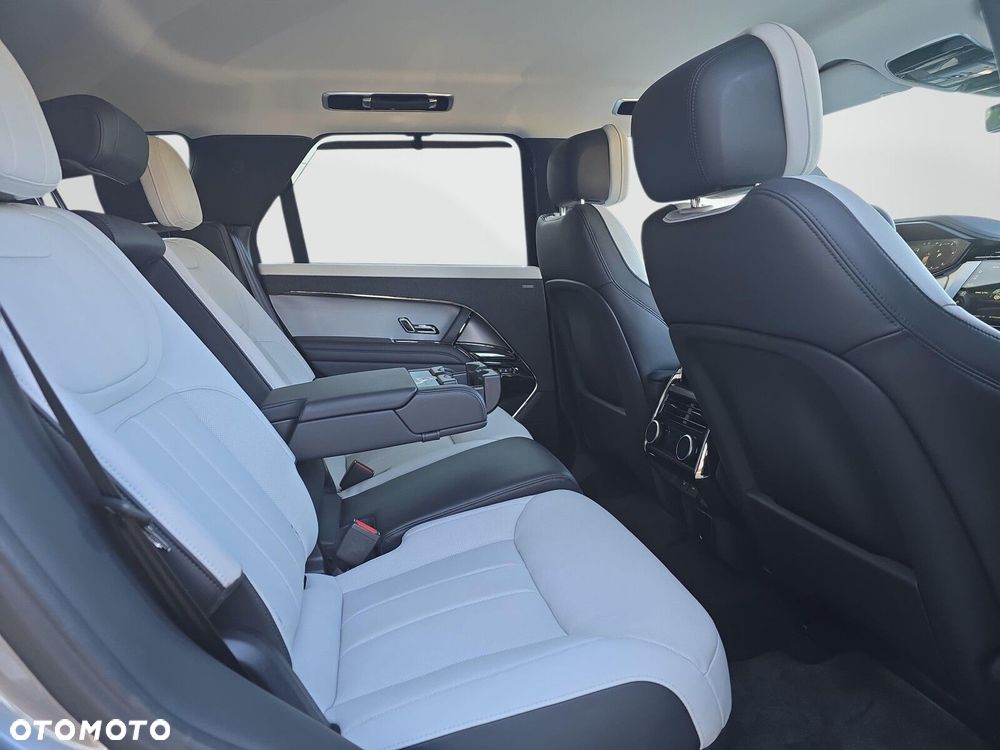 Land Rover Range Rover Sport - 26