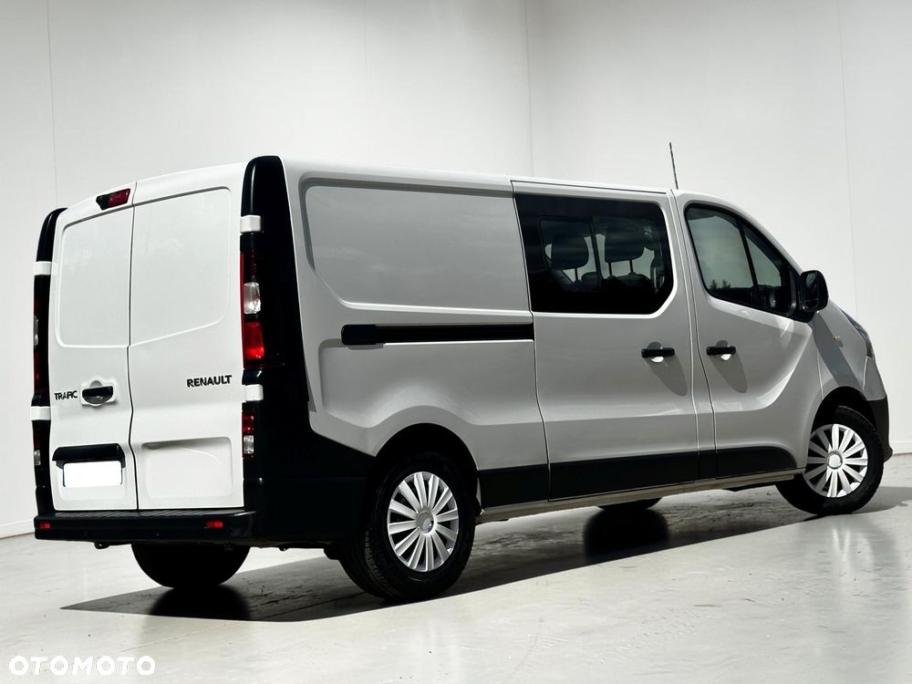 Renault Trafic - 18