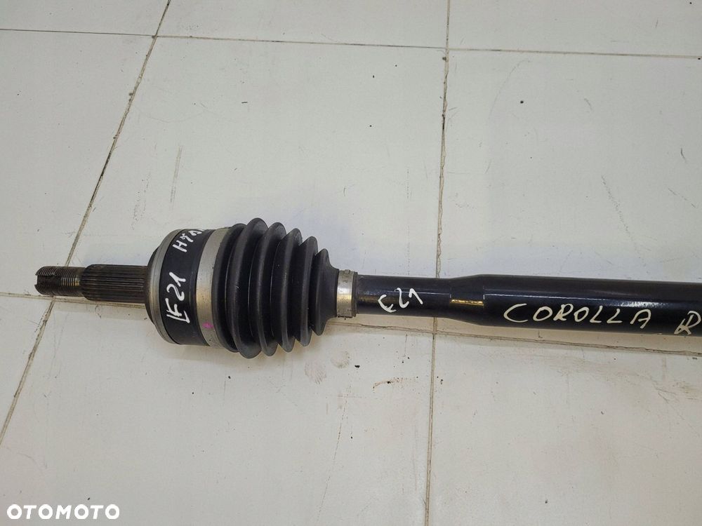 toyota corolla e21 2.0 hybryda półoś prawa długa ebj92mbc381 - 2