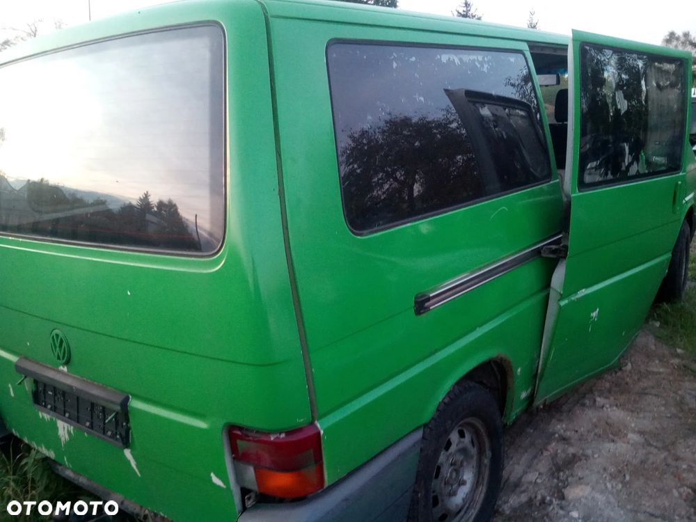 VW Volkswagen T4 Transporter 1.9 2.4 Diesel NA CZĘŚCI Zdekompletowany blaszak BARDZO DUŻO DOBRYCH CZĘŚCI TANIO! - 13