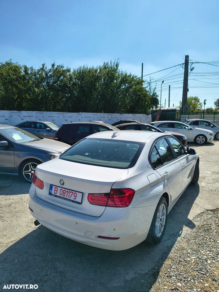 BMW Seria 3 318d Modern Line - 2