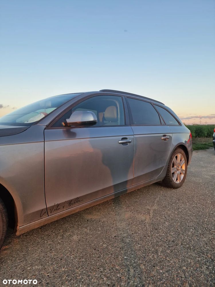 Audi A4 Avant 2.0 TFSI Quattro S tronic - 4