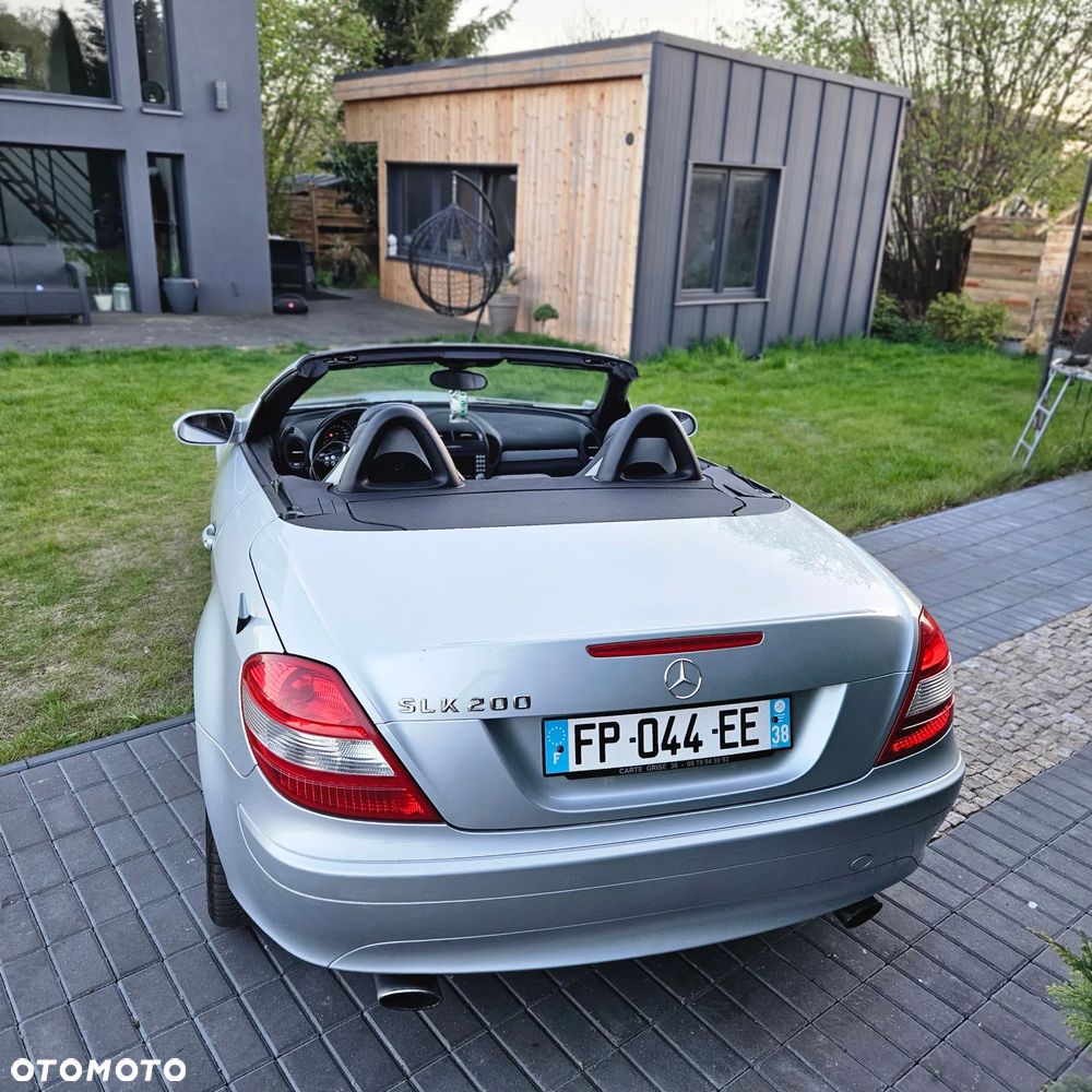 Mercedes-Benz SLK - 24