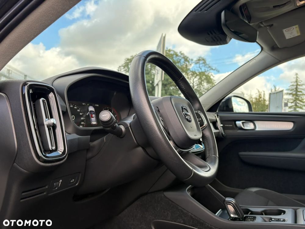 Volvo XC 40 T5 AWD Momentum Pro - 10