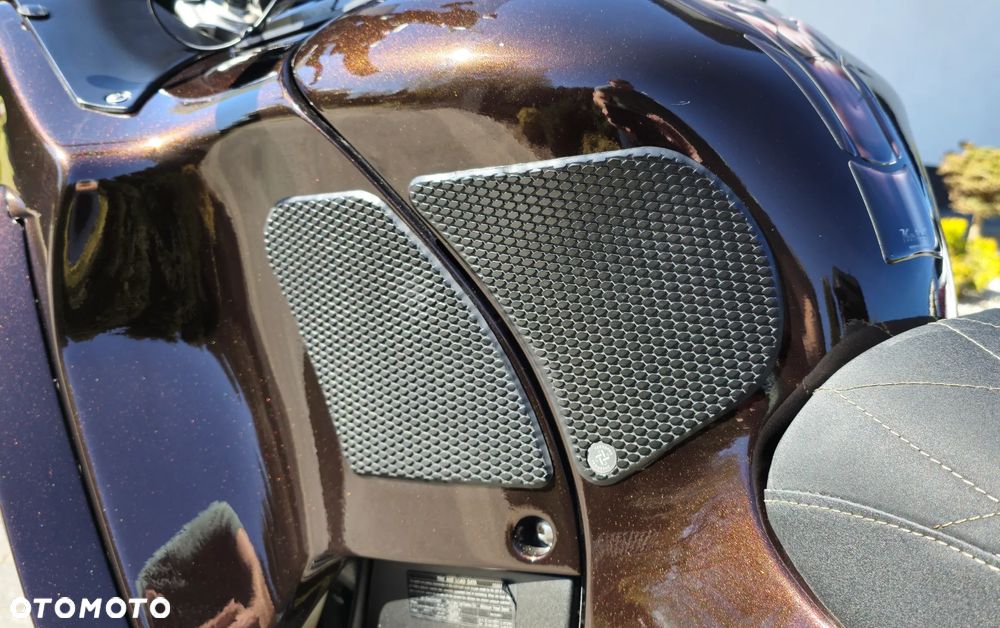 Kawasaki GTR - 21