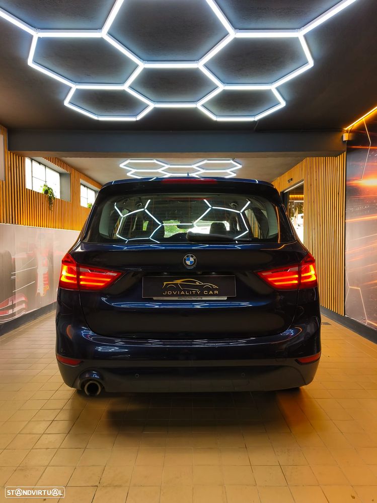 BMW 216 Gran Tourer d Aut. Advantage - 32