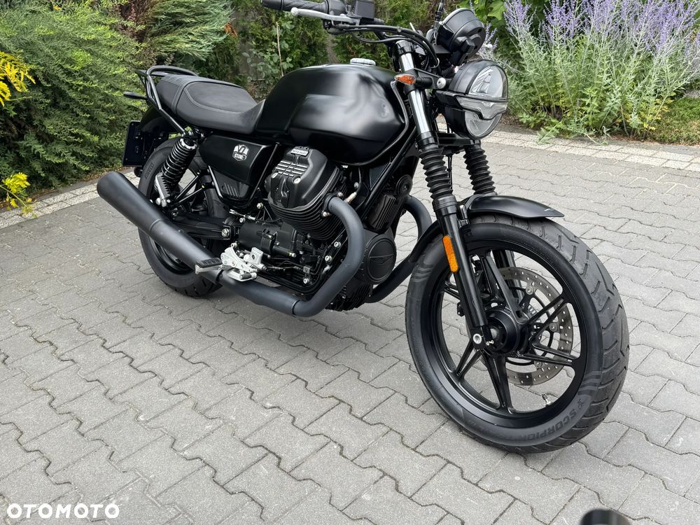 Moto Guzzi V7 - 21