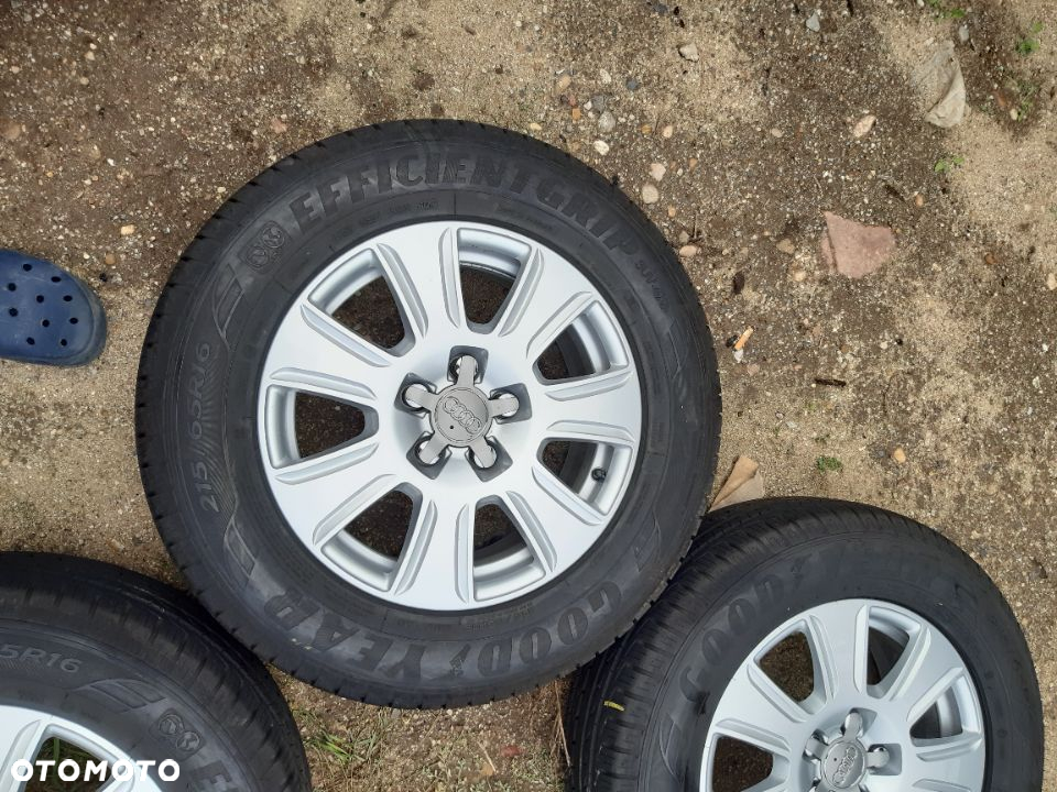 Koła letnie Audi Q3 Q-3 8U0 Goodyear EFFICIENTGRIP SUV 4x4 215/65R16 98V  8U0601025Q Alufelgi Felgi aluminiowe - 4