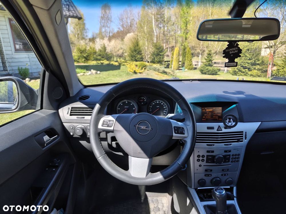 Opel Astra 1.7 CDTI - 13