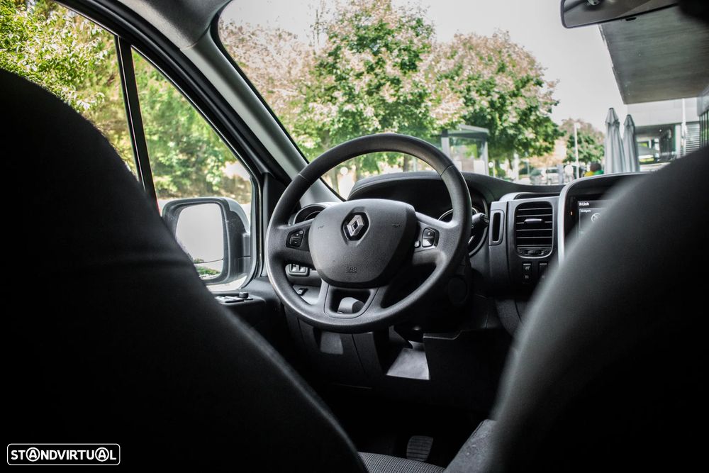 Renault Trafic 2.0 Blue dCi L1 Equilibre - 31