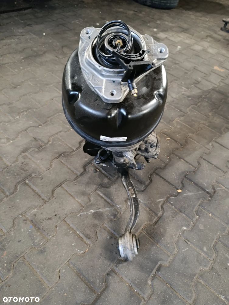 MERCEDES W212 3.0 CDI ZWROTNICA PRAWA PRZÓD PRZEDNIA WAHACZ A2123234400 - 3