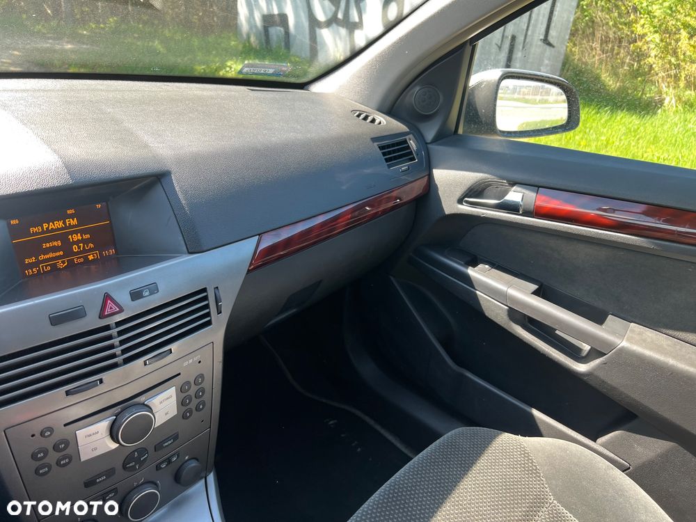 Opel Astra 1.7 CDTI Elegance - 17