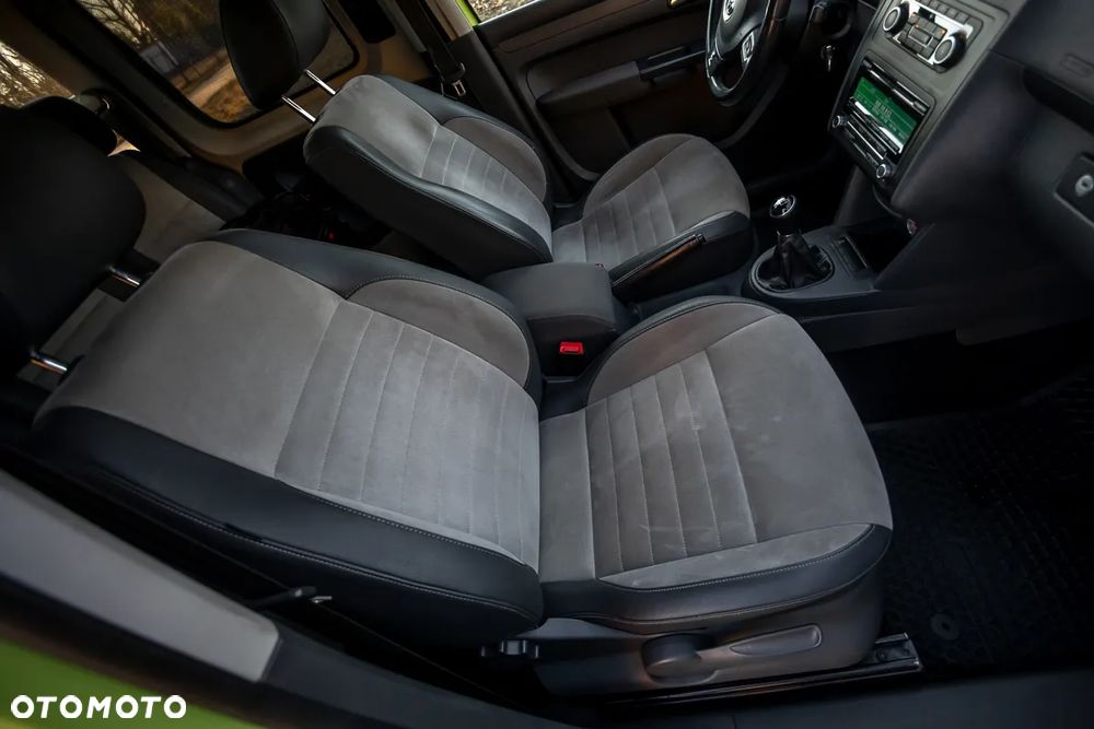 Volkswagen Caddy 1.6 (7-Si.) Edition 30 - 23