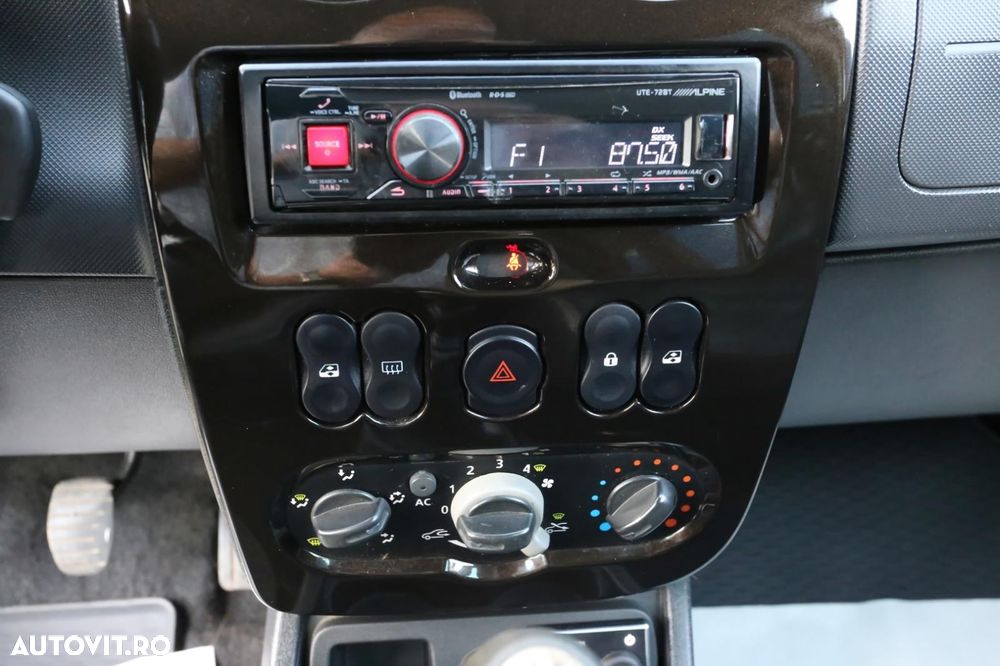 Dacia Duster 1.5 dCi 4x2 Prestige - 22